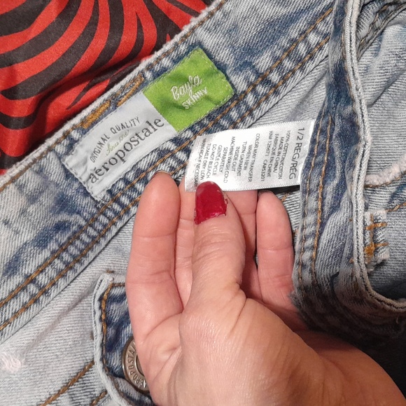 Pants - Picture 7 of 11